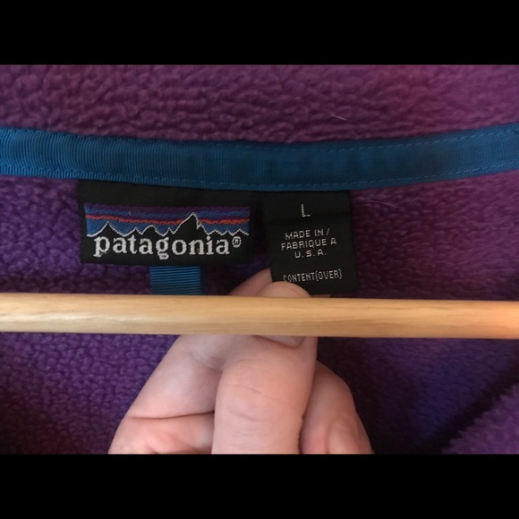 Vintage women's Patagonia fleece in royal purple - Picture 3 of 4